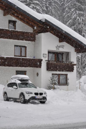 Haus Tina, Bach, Österreich